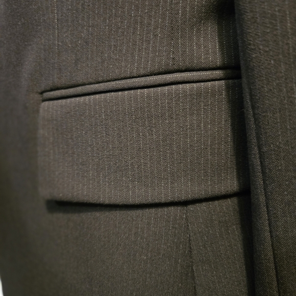 Tahari Women's Pinstripe Grey Suit Skirt Arthur S. Levine Size 2 - Picture 5 of 15